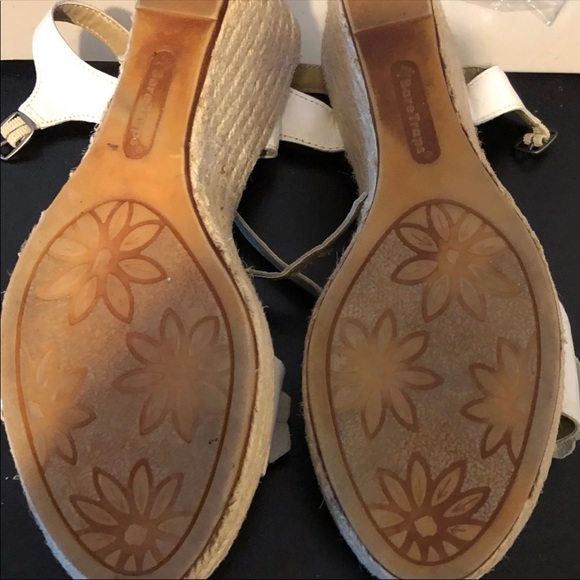 White Sun Flowers Wedges By Bare Traps - Picture 4 of 4